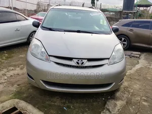 Toyota Sienna CE AWD 2006 Silver