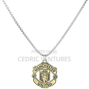 Manchester United Football Team Logo Pendant With Round Chain