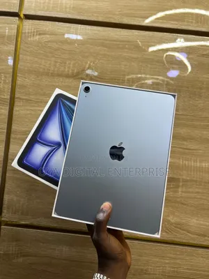 Apple iPad Air 11 (2026) 128 GB Blue