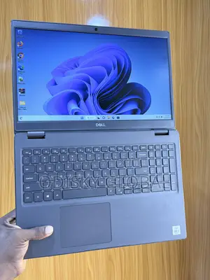 Laptop Dell Latitude 3510 8GB Intel Core i5 SSD 256GB