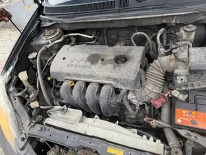 Toyota Matrix Hatchback FWD (1.8L 4cyl 5M) 2008 Gray