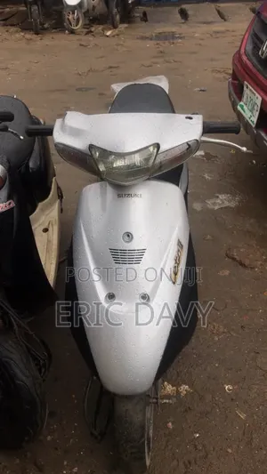 Suzuki Lets 2013 White