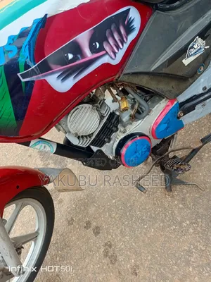 TVS HLX 125 2024 Red