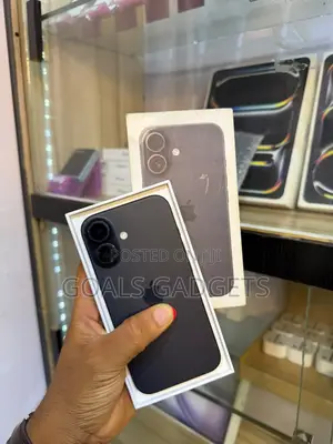 New Apple iPhone 16 128 GB Black