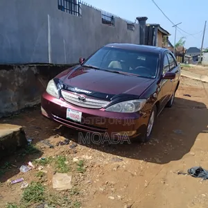 Toyota Camry LE 4dr Sedan (2.4L 4cyl 4A) 2004 Red