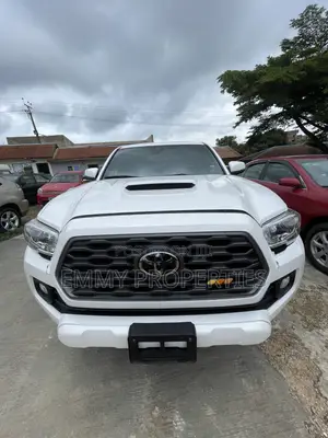 Toyota Tacoma TRD Sport 2022 White