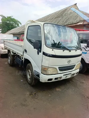 Nigeria Used Toyota Dyna 150 3rz Petrol Engine