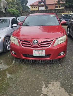Toyota Camry 2011 Red