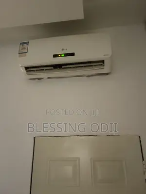 Lg 1hp Inverter Ac Gas Is Inside and Is Coming With Accessories