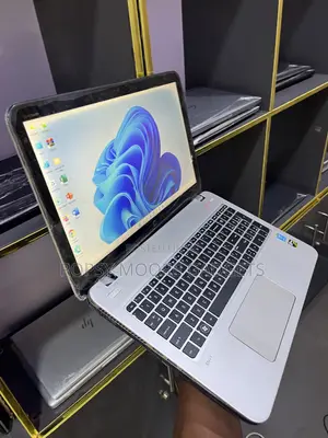 Laptop HP Envy 15-ep0xxx 8GB Intel Core i7 SSD 128GB