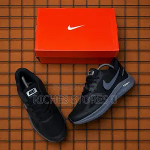 Nike Zoom X Light Weight Runner Guide 10
