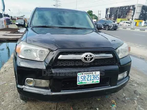 Toyota 4-Runner 2011 Black