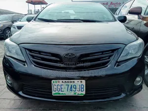 Toyota Corolla 2009 Black