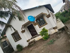 3bdrm Bungalow in Ifo for sale