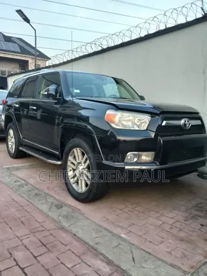 Toyota 4-Runner 2012 Black