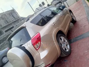 Toyota RAV4 2008 Gold