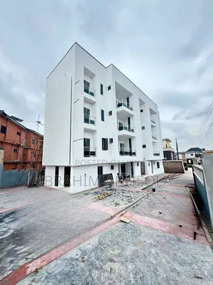 3bdrm Apartment in Ifako for sale