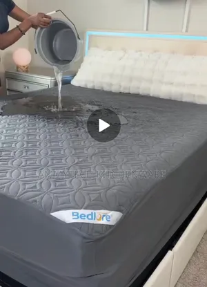 Beautiful and Durable Mattress/Waterproof Beds Covers