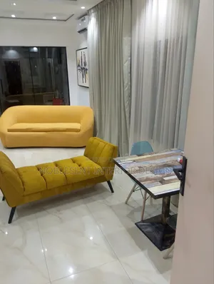 Noble Design = Muyi Sofa