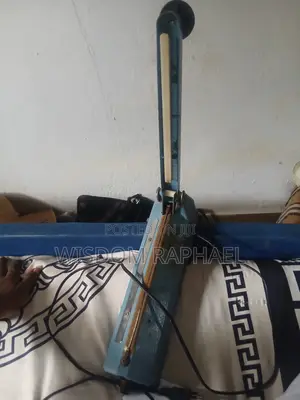 Sealing Machine