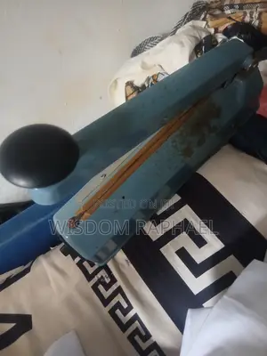 Sealing Machine