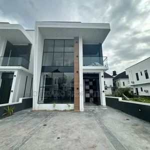 5bdrm Duplex in Ikota for sale