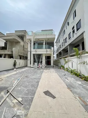 5bdrm Duplex in Lekki Phase 1 for sale