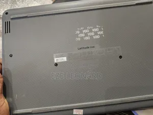 Laptop Dell Latitude 3120 4GB Intel Pentium SSD 60GB