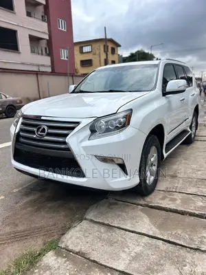 Lexus GX 460 Base 2017 White