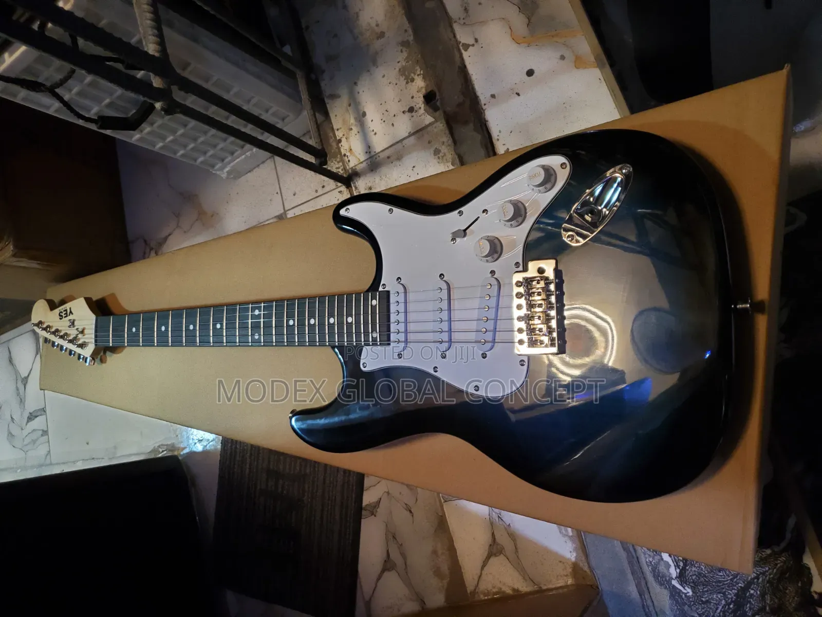 Yes Audio 6 Strings Electric Guitar