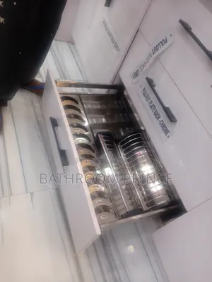 Pullout Chrome Plate Rack
