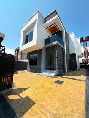 5bdrm Duplex in Osapa London for sale