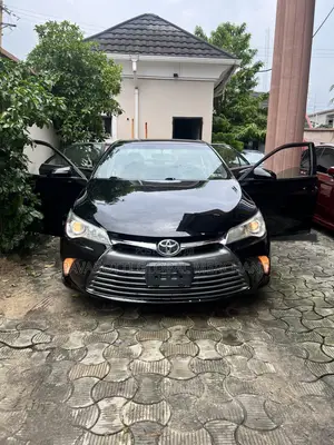 Toyota Camry LE 4dr Sedan (2.5L 4cyl 6A) 2016 Black