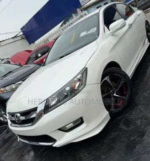 Honda Accord 2013 White