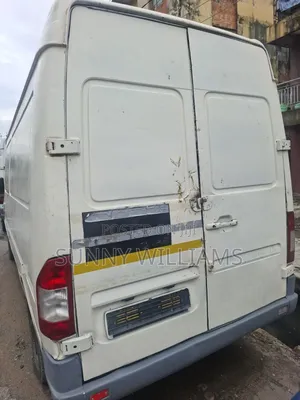 Mercedes-Benz Sprinter 2005 White