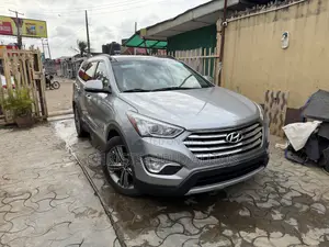 Hyundai Santa Fe Limited 4dr SUV AWD (3.3L 6cyl 6A) 2014 Silver