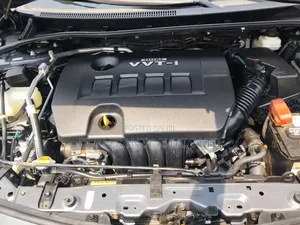 Toyota Corolla 2010 Gray