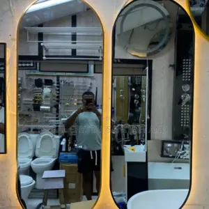 Luxury Mirrors With Lights
