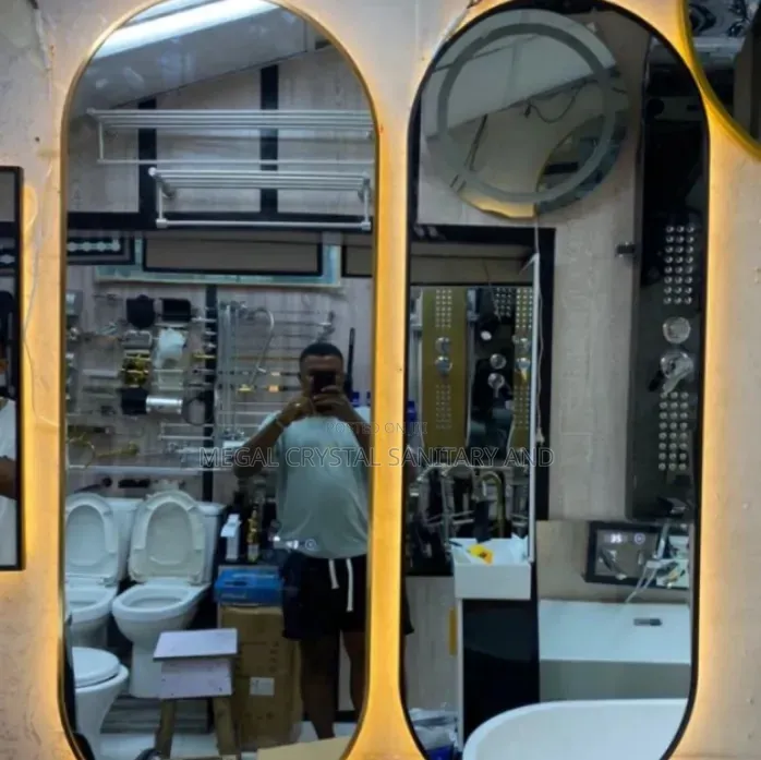Luxury Mirrors With Lights