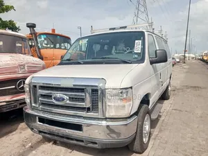 Ford E350 2008 White