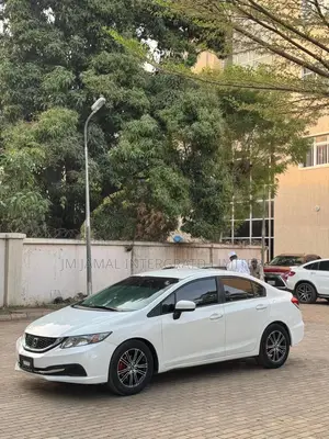 Honda Civic 2014 White