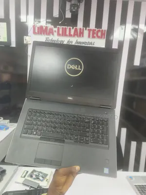 Laptop Dell Precision 7740 32GB Intel Core i7 SSD 512GB