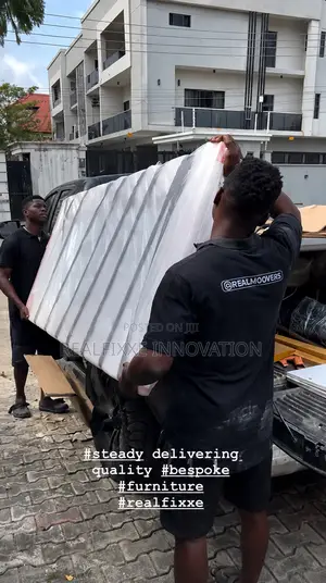 Home / Officer Movers in Lekki.