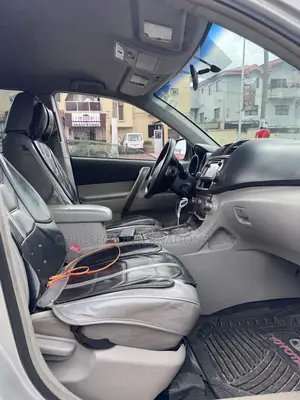 Toyota Highlander 2013 Silver