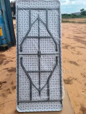Strongest Banquet Rectangular Tables