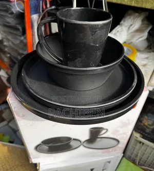 New 4 Pieces Melamine Ware Dinner Set