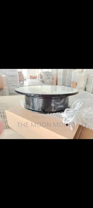 360 Rotating Display Stand