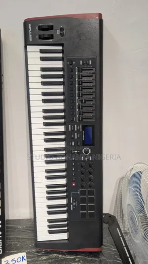 Novation Impulse 61 Studio Midi Controller Keyboard