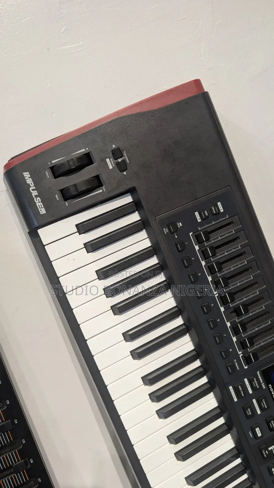Novation Impulse 61 Studio Midi Controller Keyboard