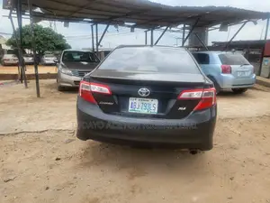 Toyota Camry 2014 Gray